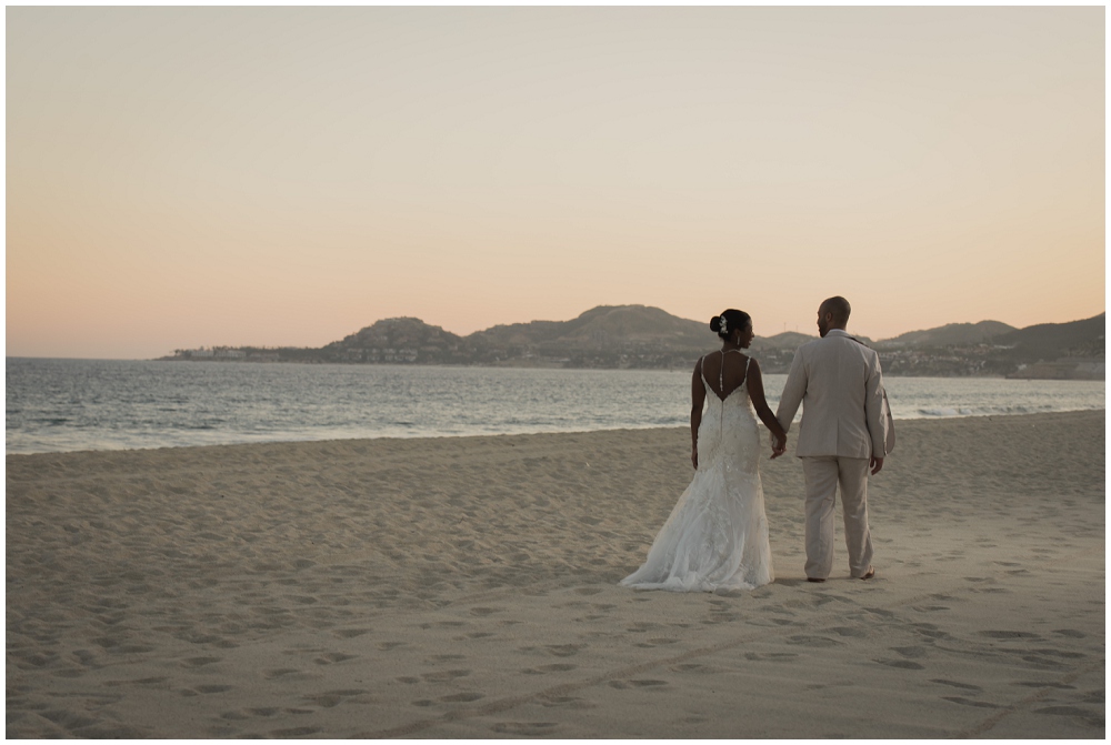 rachel_and_greg_photography_mexico_wedding_photographer_destination_photojournalism_beach_sunset_pinata_documenary_raw_emotion_photo-44